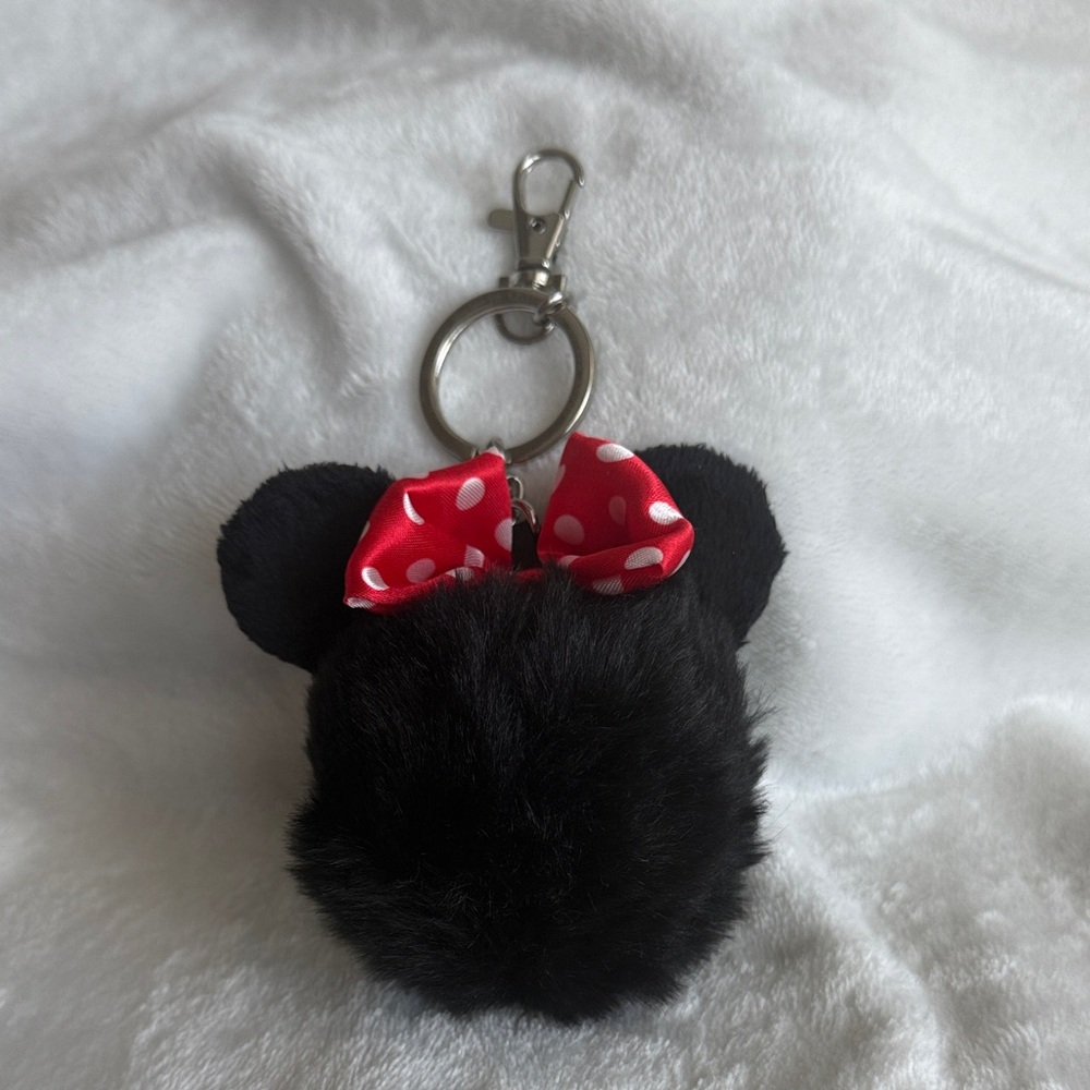 Minnie Mouse Puff Keychain